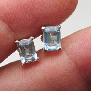 *925 Sterling Silver Genuine Topaz Earring Studs